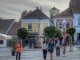 Praca_Central_em_Szentendre_com_Monumento